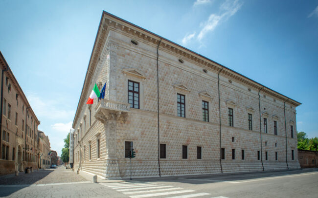 Palazzo-dei-Diamanti Palazzo dei diamanti (FE)